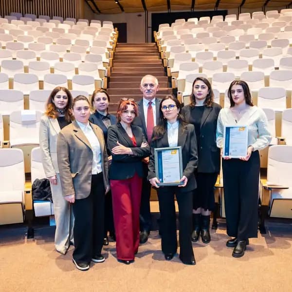 SƏHHƏT klinikasına ISO 7101 beynəlxalq standartı üzrə sertifikat təqdim olundu